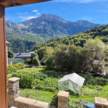 Ruraltena Anayet * Piedrafita de Jaca